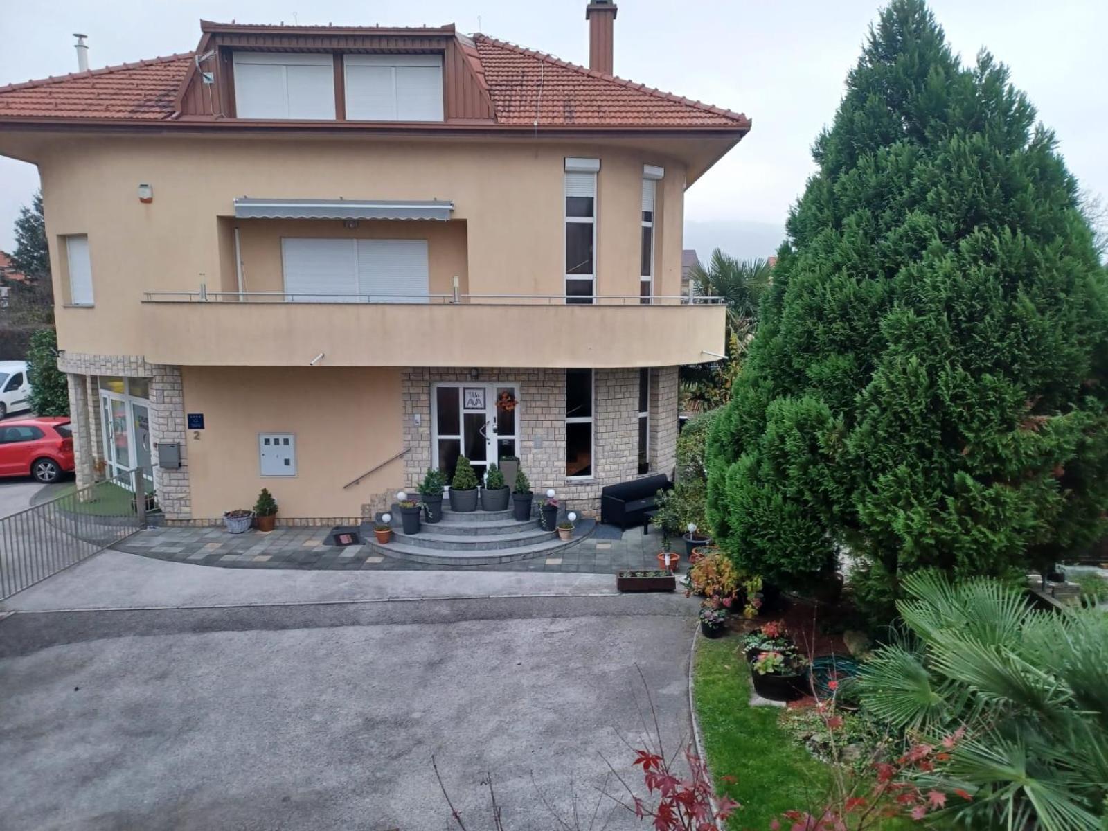 Vila Ava Zapresic Bagian luar foto